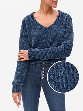 Gap v neck boxy chenille sweater in vibrant blue